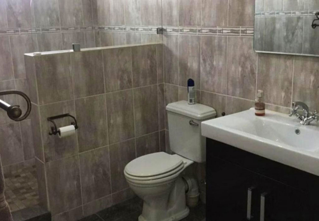 Standard Twin / King Room