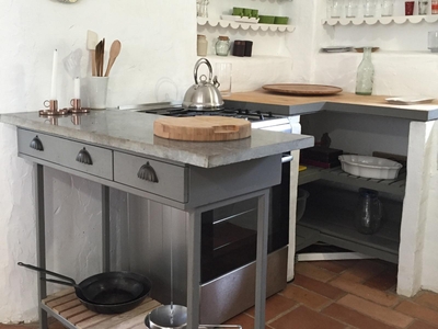 Leccino Cottage with hot tub and splash pool