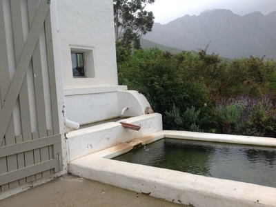 Frantoio with hot tub and splash pool
