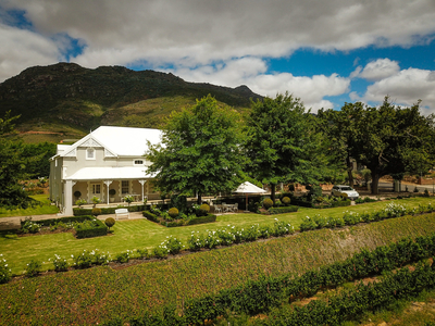 Kloovenburg Wine & Olive Estate