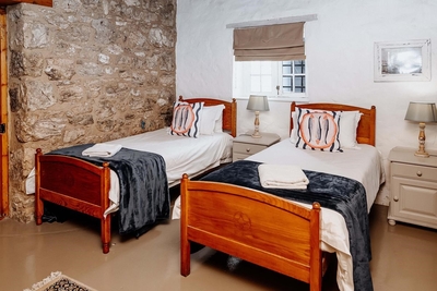 Komyntjie 1 (sleeps 4)