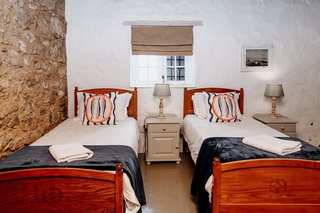 Komyntjie 1 (sleeps 4)