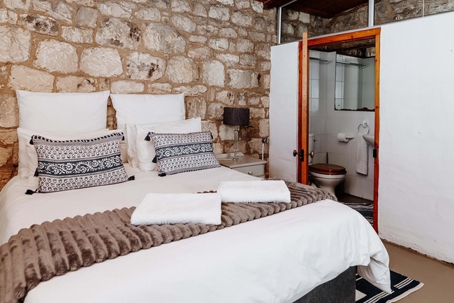 Komyntjie 1 (sleeps 4)