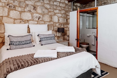 Komyntjie 1 (sleeps 4)