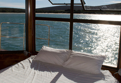 Larus House Boat 6 sleeper