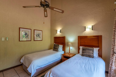 Kruger Park Lodge 440