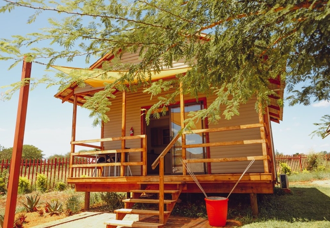 One Bedroom Cabin Garden View