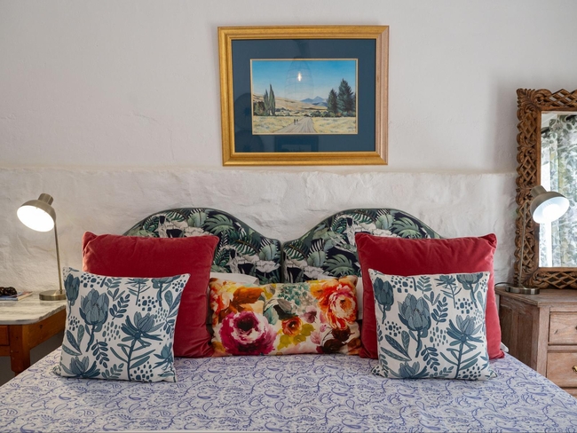 Stable Cottage - NonU - Room 04