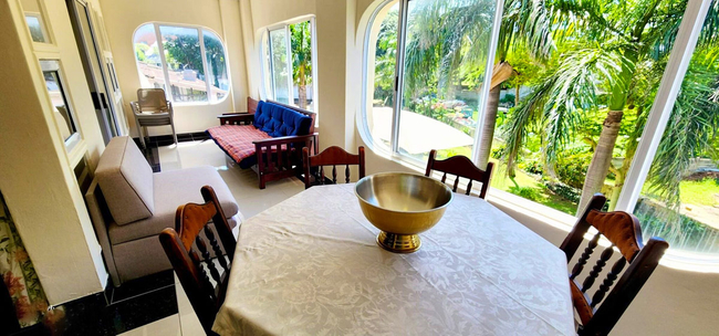 Exclusive Use Holiday Apartment