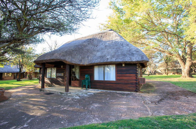 Family Thatch Cabin