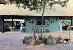 Tomo Safari Lodge