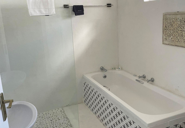 Executive Queen Room