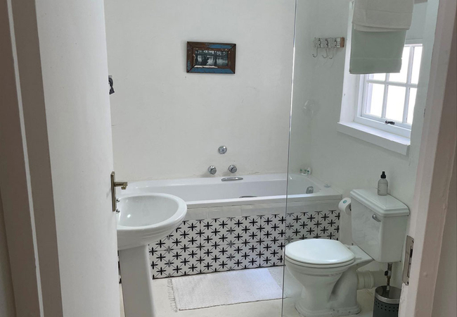 Premier Family Room 1