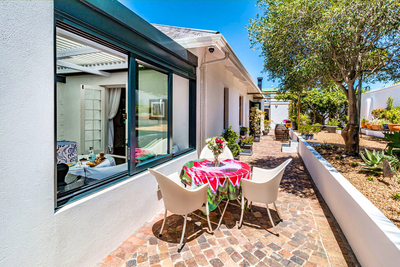 La Bonne Auberge Guesthouse