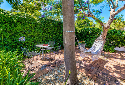 La Bonne Auberge Guesthouse