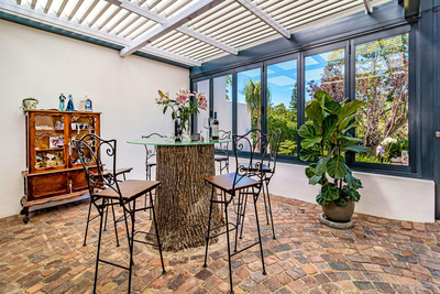 La Bonne Auberge Guesthouse
