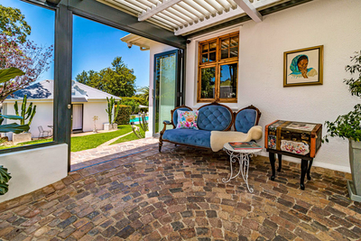 La Bonne Auberge Guesthouse