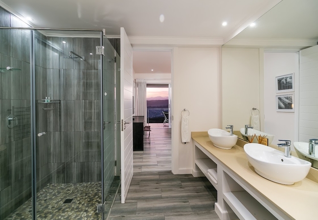  Pezula Guccis Retreat