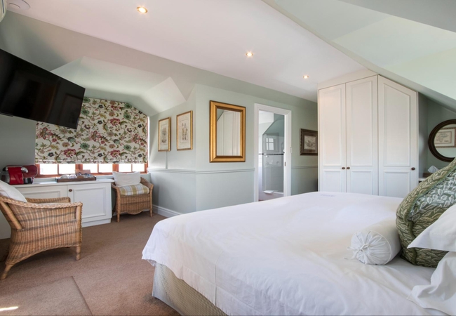 Mountain facing Room