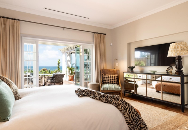 La Fontaine Lodge-Sea Facing Deluxe Room