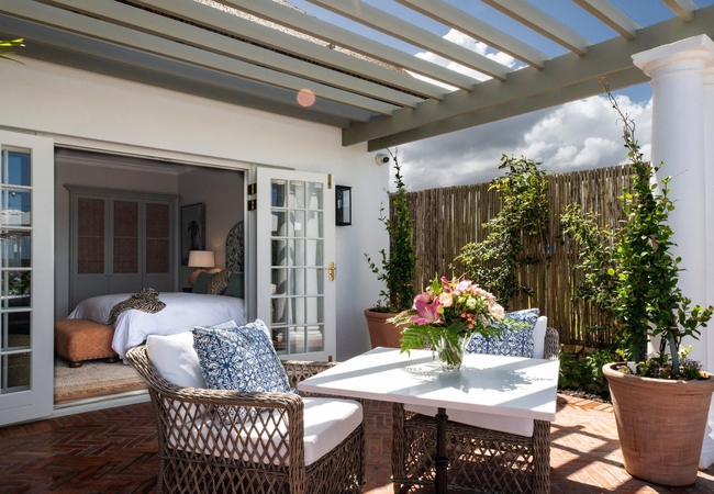 La Fontaine Lodge-Sea Facing Deluxe Room