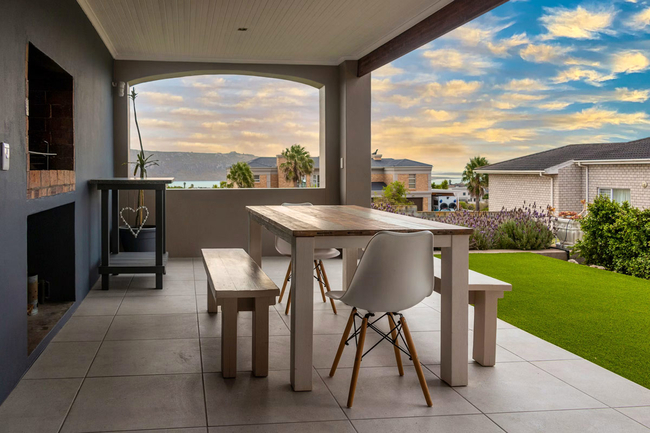 Lagoon View Villa