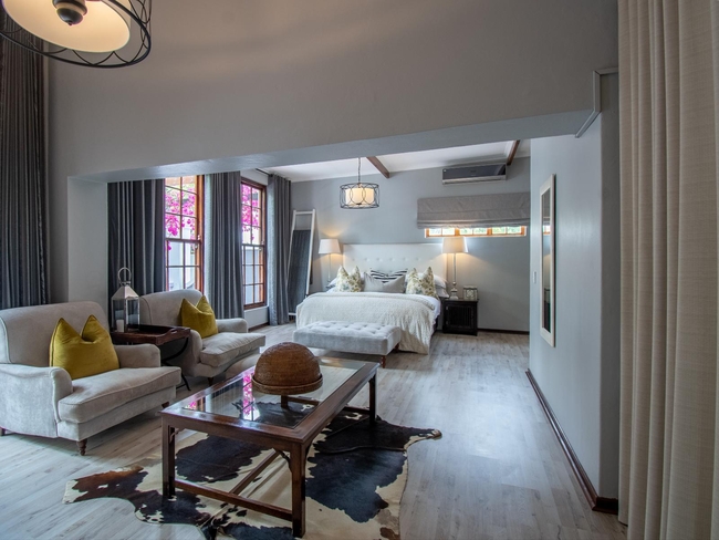 Luxury Room