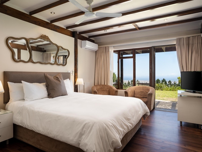 Lalapanzi Lodge