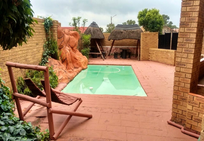 Lapeng Village Guesthouse