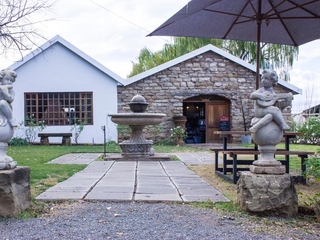 La Riviera Guesthouse