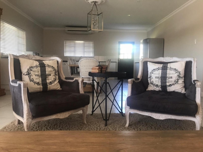 6 Sleeper Villa