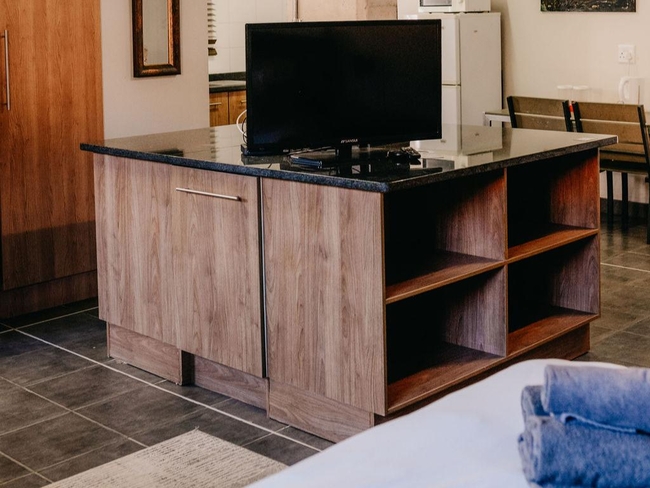 Standard Studio Apartment 