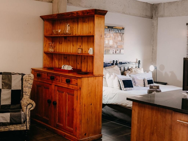 Standard Studio Apartment 