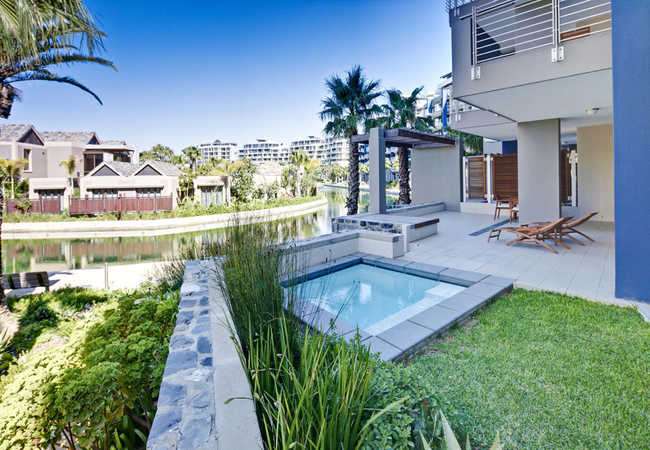 2 Bedroom Superior Apartment