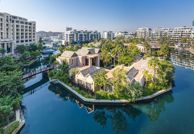 3 Bedroom Luxury Apartment