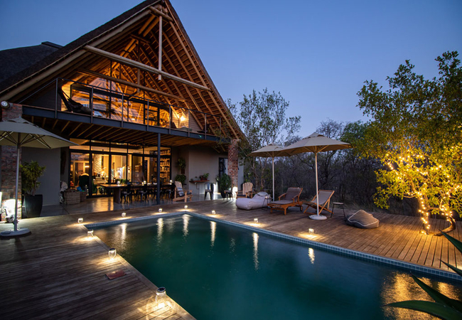 Lazy Leopard Lodge