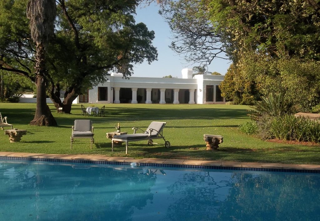 Leeuwenhof Country Lodge