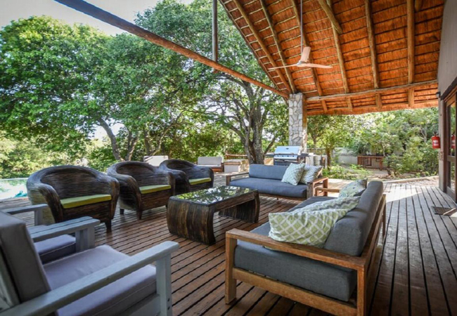 Leopard's Lair Bush Lodge in Hoedspruit Wildlife Estate, Limpopo