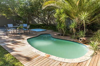 Guest House Le Petit Chateau