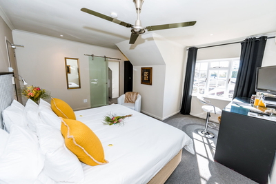King Suite Mandarin