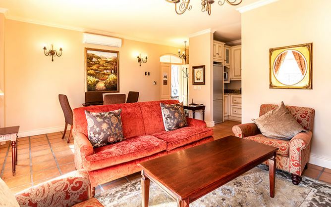 1 Bedroom Village Facing