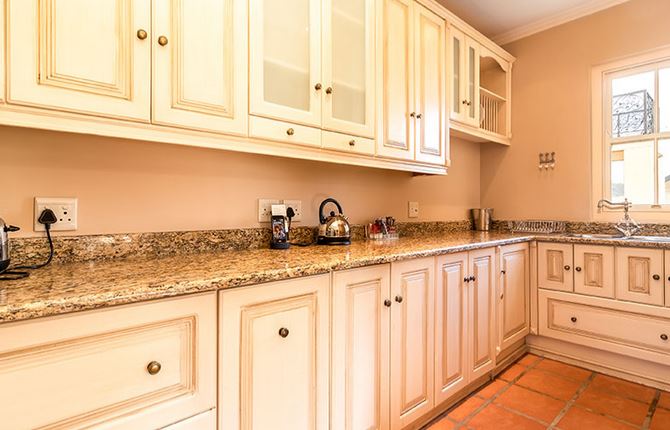 1 Bedroom Village Facing