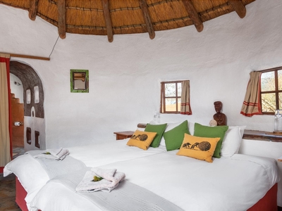 Venda Art Lodge - Standard Twin Room