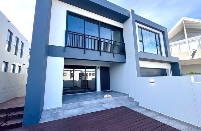 Exclusive Use Holiday Apartment