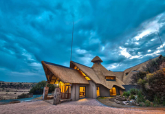 Letsatsi Game Lodge