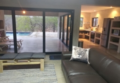 Lionsview Private Lodge