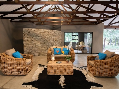 Little Africa Safari Lodge