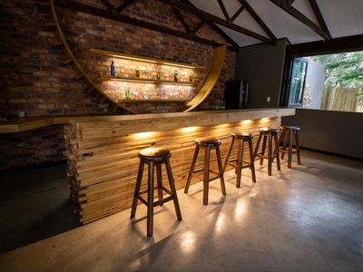 Little Africa Safari Lodge