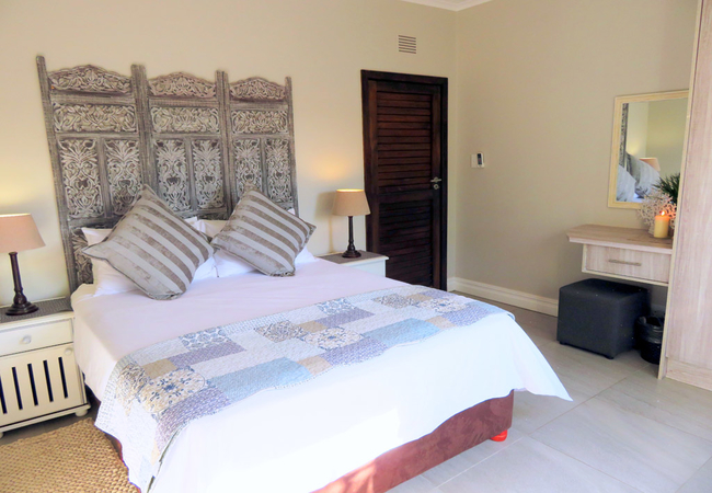 3 Bedroom Apartment - Sea View Top Floor