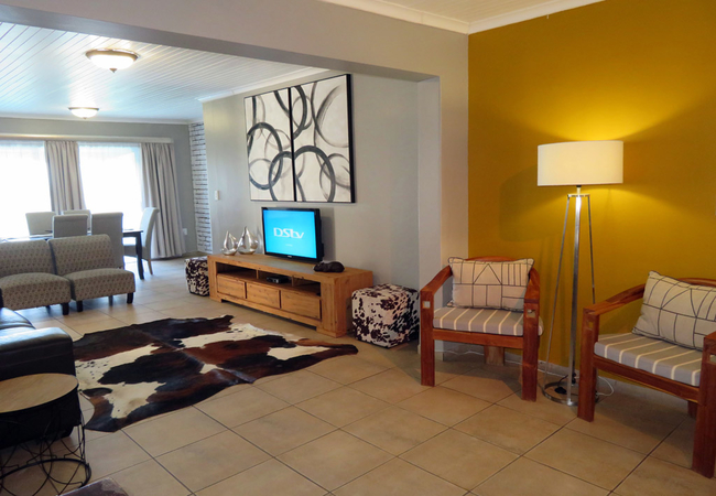 3 Bedroom Apartment - Sea View Ground Fl